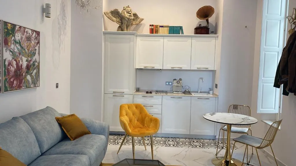 Inncadizcasa Senorial Rivadavia 0*, קדיז